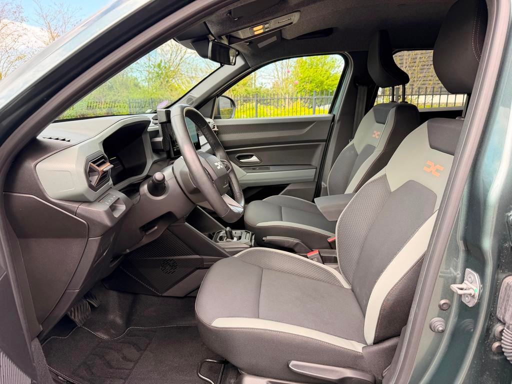 Dacia DUSTER 1.6 Hybrid 140 Extreme 360" CAMERA CARLAY NAVI, 94 pk, Gebruikt, 4 cilinders, Duster