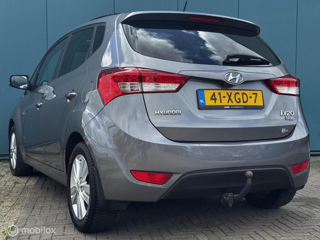 Hyundai ix20 1.6i i-Catcher Climate Control Panoramadak Lede, Auto's, Hyundai, Voorwielaandrijving, Euro 5, 125 pk, Gebruikt