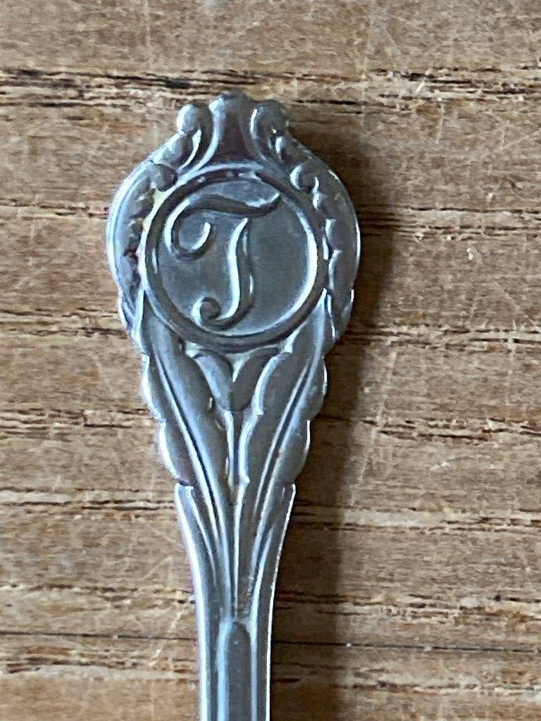 Vintage Gero Zilmeta theelepel monogram letter T, Ophalen of Verzenden