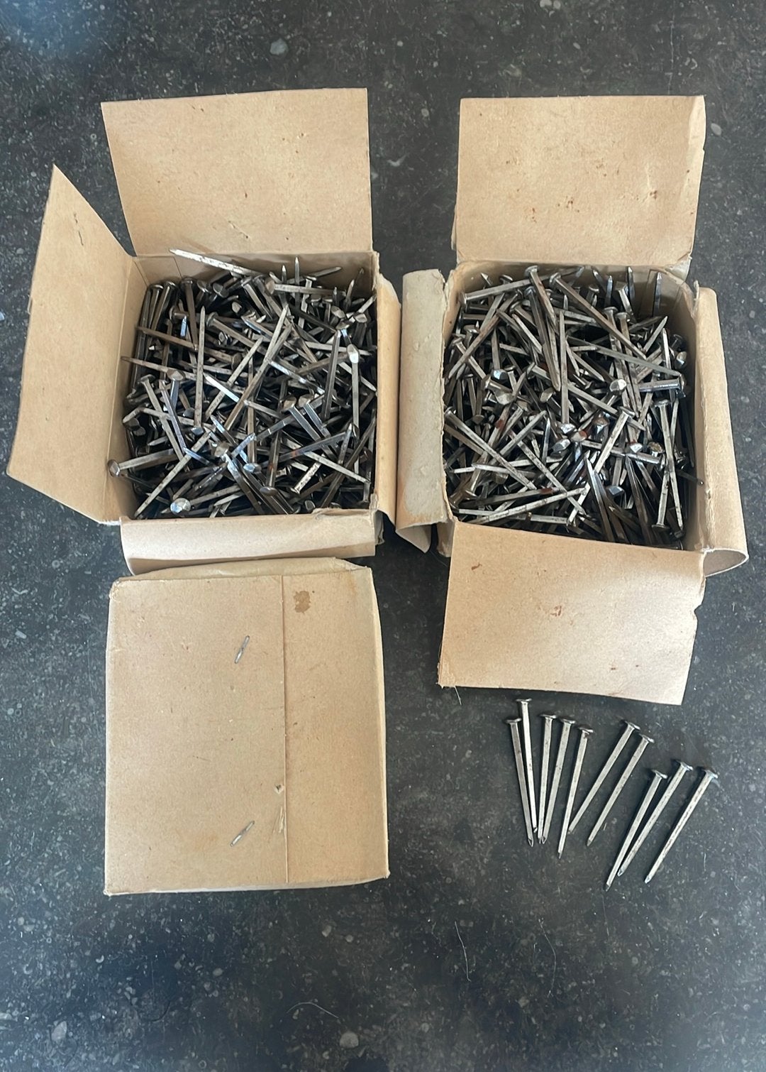 WAUW! Smeedijzeren Scheepsnagels 70mm Nagels Spijkers antiek, Doe-het-zelf en Verbouw, Ophalen of Verzenden, Nieuw, 50 tot 100 mm