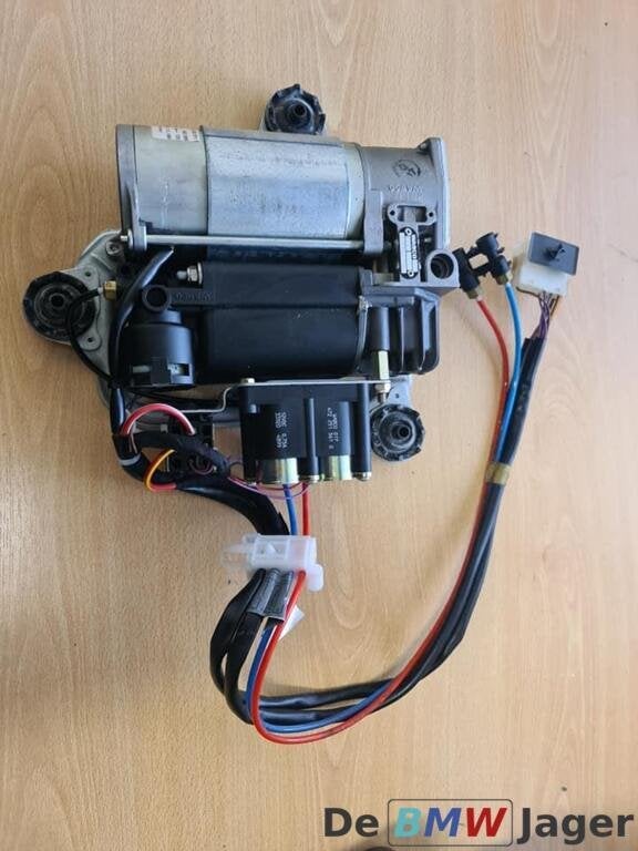 Luchtpomp vering BMW 5 serie E39 X5 E53 37221092349, Gebruikt, Ophalen of Verzenden, BMW