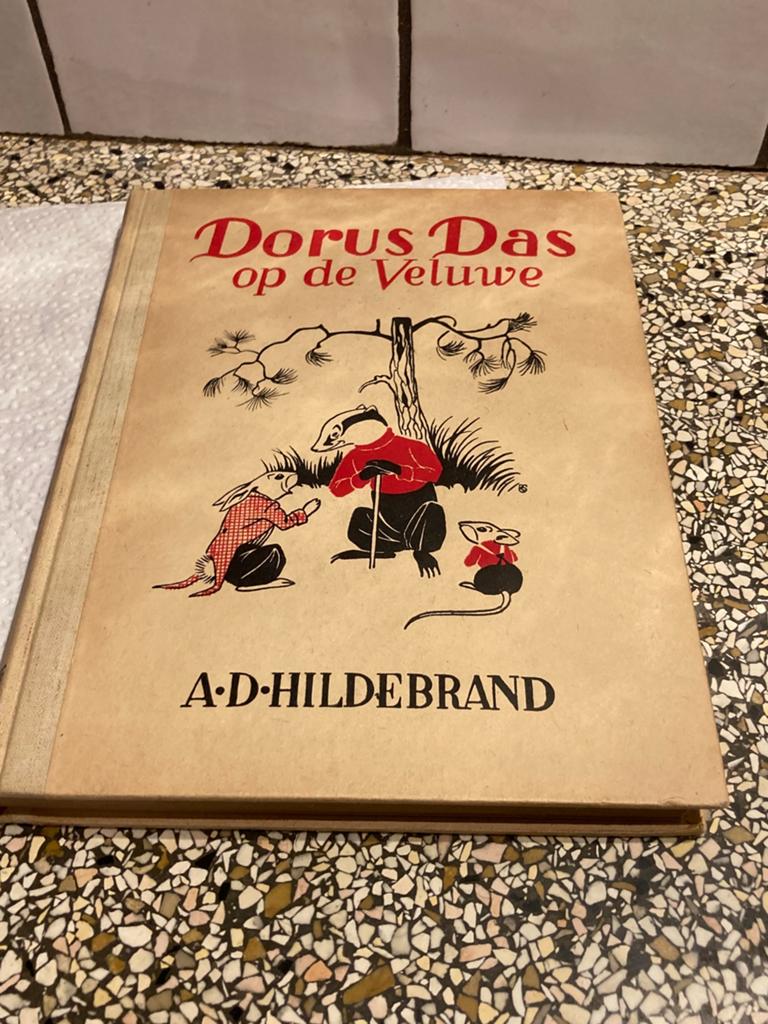 Dorus das op de veluwe, Boeken, Ophalen of Verzenden, Gelezen