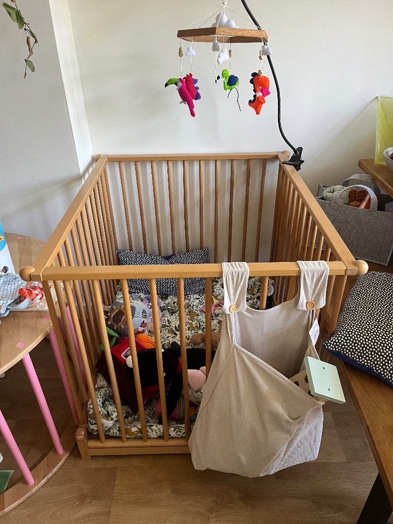 Bopita babybox, in hoogte verstelbaar, Ophalen, Gebruikt, Rechthoekig, In hoogte verstelbaar