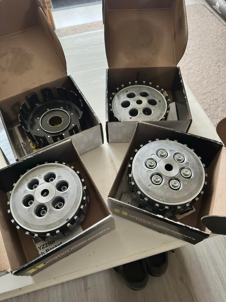 Yamaha YZ250F Koppelingshuis met Starttandwiel OEM, Ophalen of Verzenden