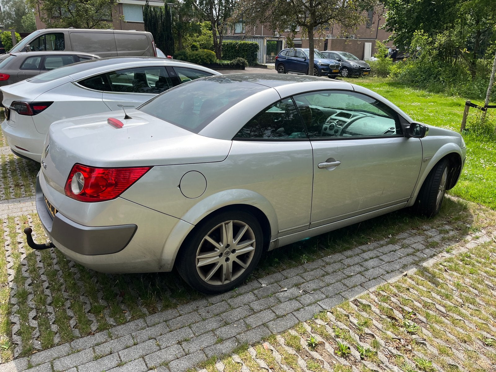 Renault Mégane 2.0 16V Autcom Cabrio 2005 Grijs, Voorwielaandrijving, 1998 cc, 4 cilinders, Cabriolet