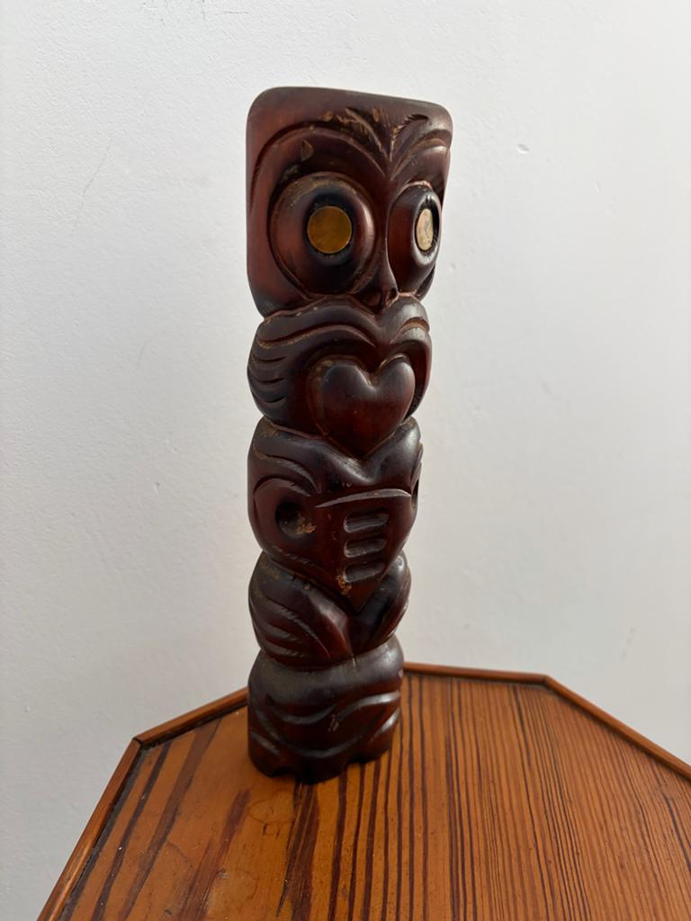 Vintage Maori houten beeldje, Antiek en Kunst, Oceanië, Houtsnijwerk, Ophalen of Verzenden, Handgemaakt