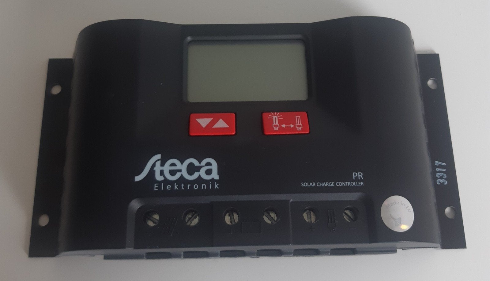 Steca laadregelaar voozonnepanelen 10 ampere perfecte staat, Ophalen of Verzenden, Zo goed als nieuw
