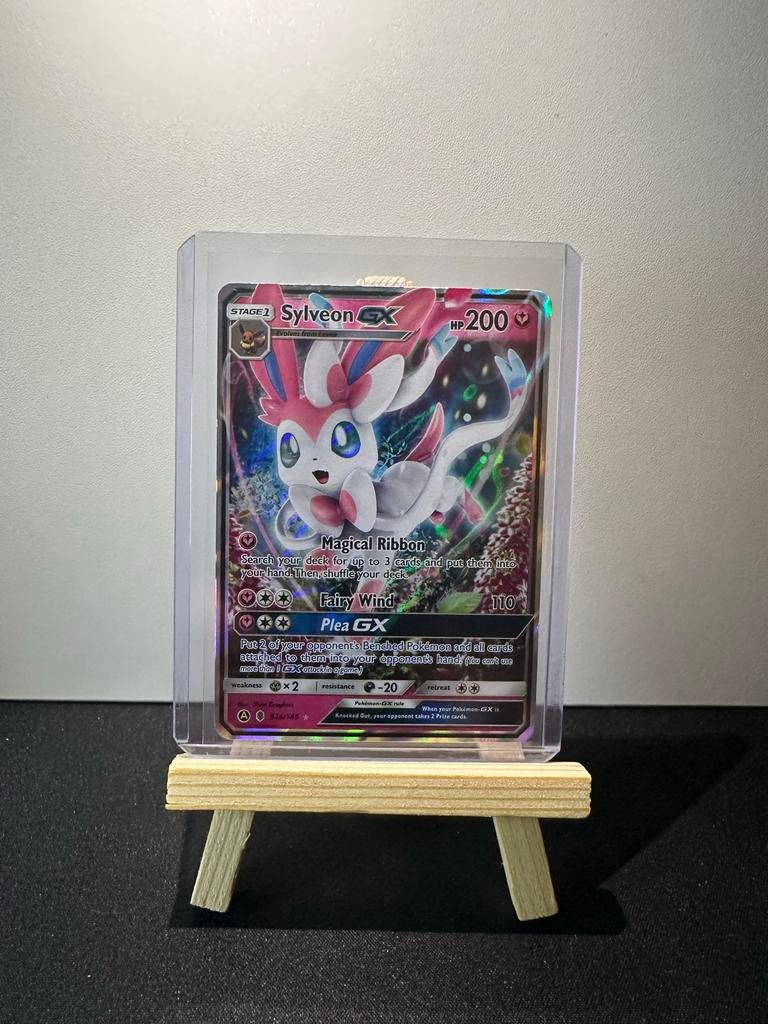 Sylveon GX 92a/145, Ophalen of Verzenden, Zo goed als nieuw, Losse kaart, Foil