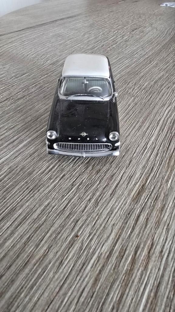 Opel Rekord P1 modelauto - Zwart/Wit, Ophalen of Verzenden
