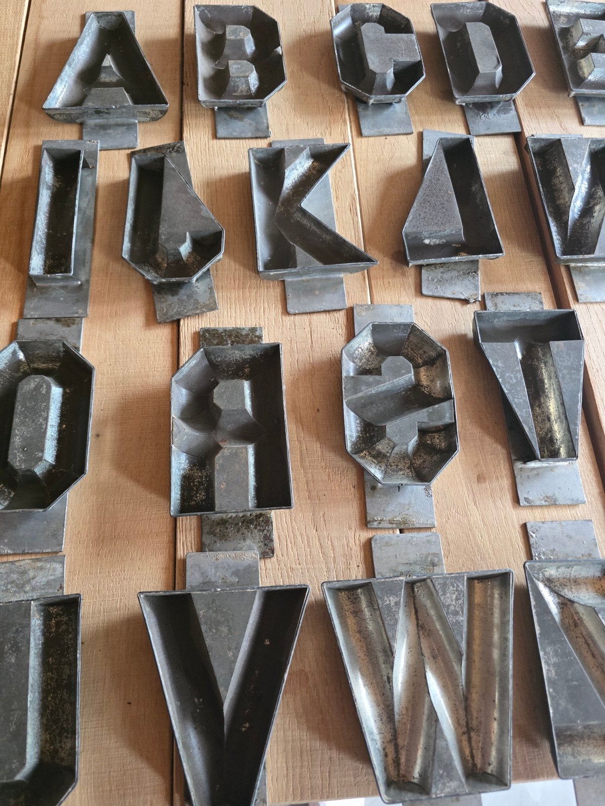 Vintage metalen lettervormen, Ophalen of Verzenden