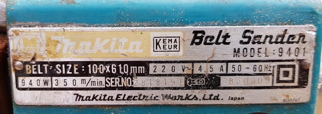 Makita electische bandschuurmachine. zie foto met specs, Ophalen of Verzenden, Gebruikt, 600 tot 1200 watt, Bandschuurmachine