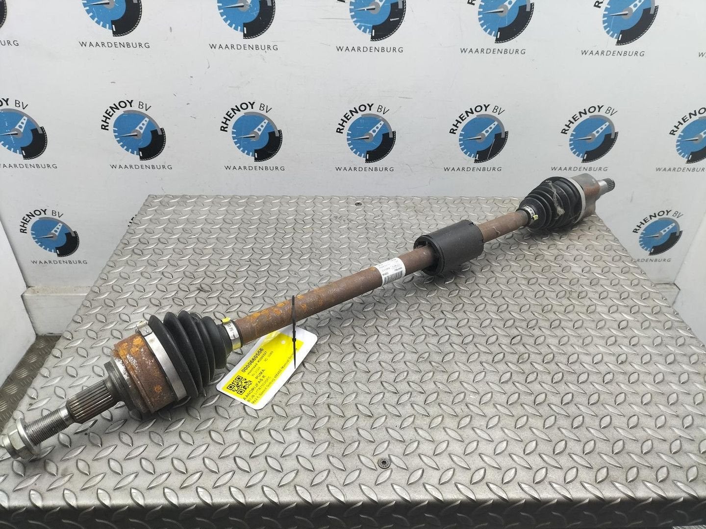 FORD PUMA Titanium AANDRIJFAS R L1T63B436BC, 2517631 2024, Ophalen of Verzenden, Gebruikt, ARN erkend