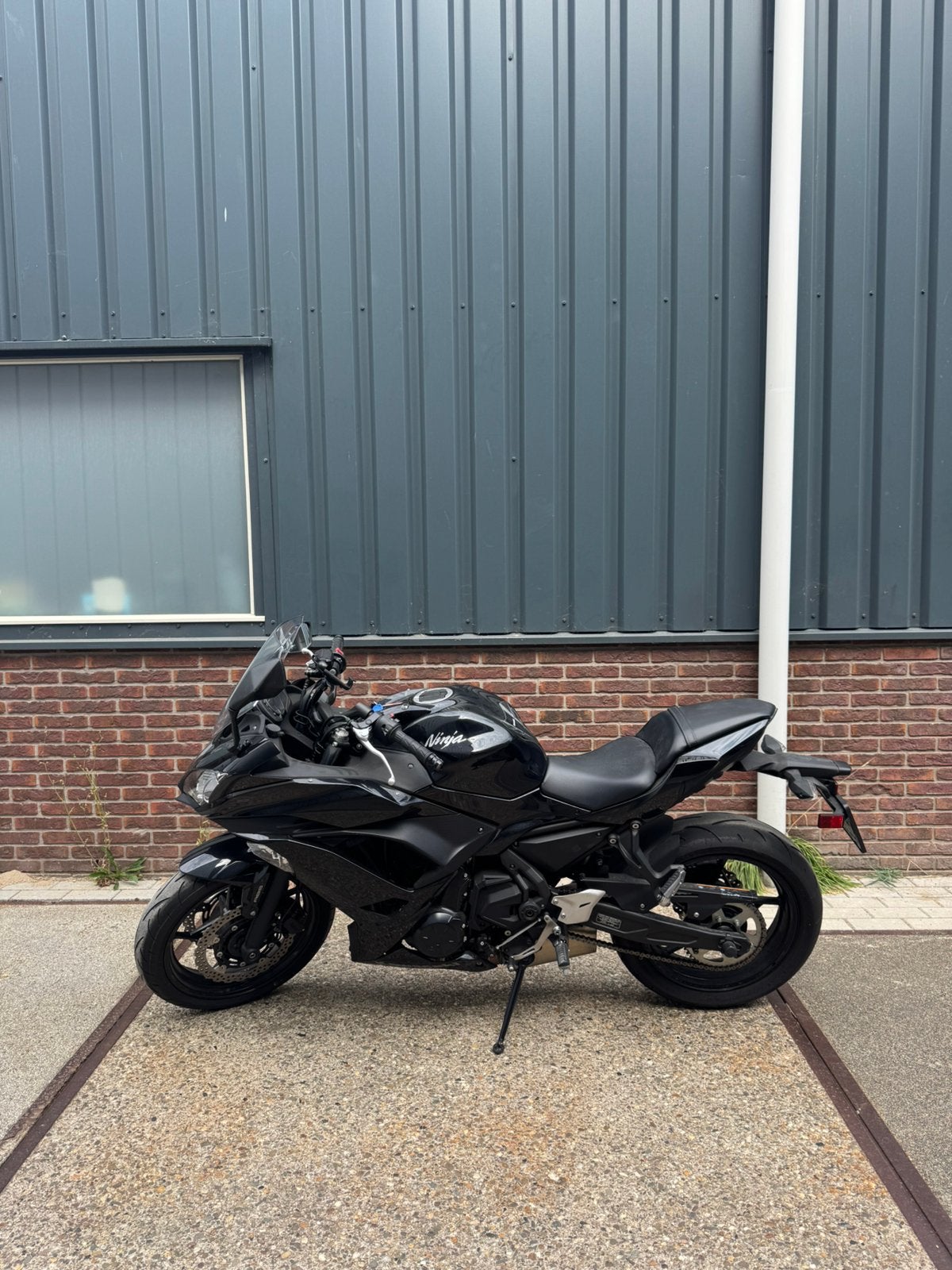 Kawasaki Ninja 650, 649 cc, Gebruikt, Meer dan 35 kW, Minimaal motorrijbewijs A2