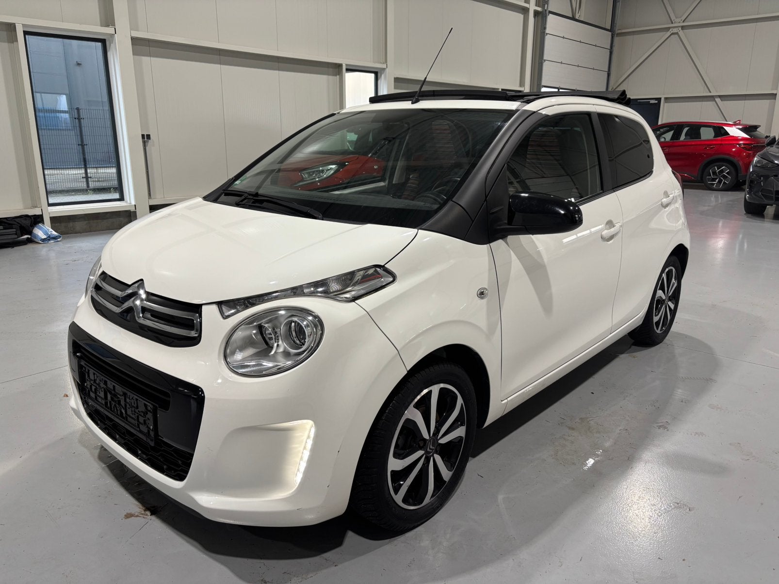 Citroën C1 1.0 VTi Automaat Open dak Camera CarPlay LMV, Citroën, Wit, 998 cc, Benzine