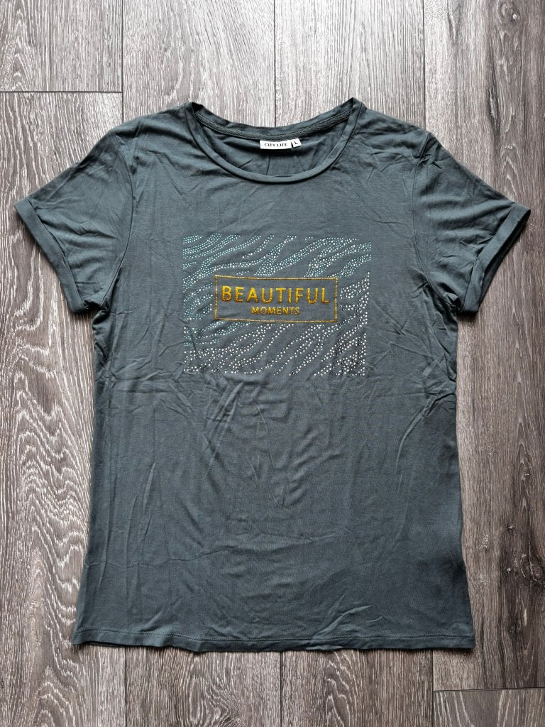 City Life shirtje - maat: L groen- opdruk zilver/ goud ZGAN, Kleding | Dames, T-shirts, Maat 38/40 (M), Ophalen of Verzenden, Zo goed als nieuw