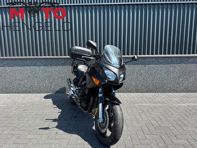 Honda CBF600 (bj 2005), Motoren, Motoren | Honda, Capronilan 1
1119 NN  Schiphol-Rijk, NL, Cco@honda-eu.com, HONDA MOTOR EUROPE