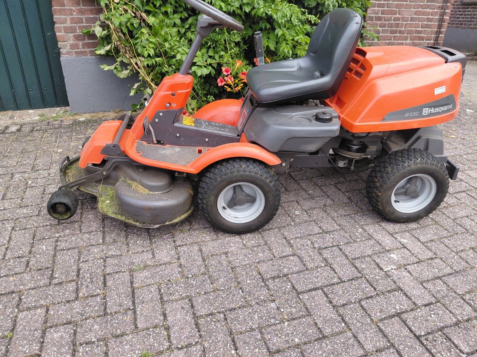 husqvarna rider, Tuin en Terras, Ophalen, Gebruikt, Mulchfunctie, 90 tot 120 cm