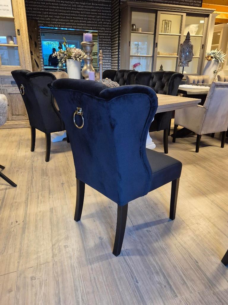 *VOORRAAD* 6 Landelijke Eetkamerstoelen Daisy Velvet Zwart 2, Zwart, Nieuw, Ophalen of Verzenden, Stof