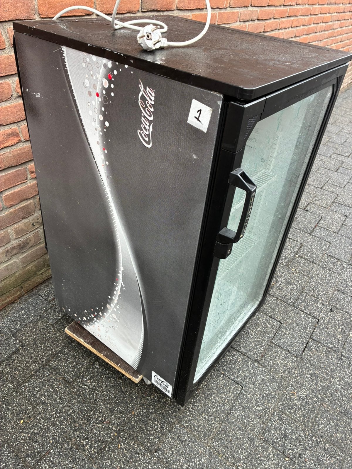 Coca Cola koelkast met glazen deur, Ophalen, Zo goed als nieuw