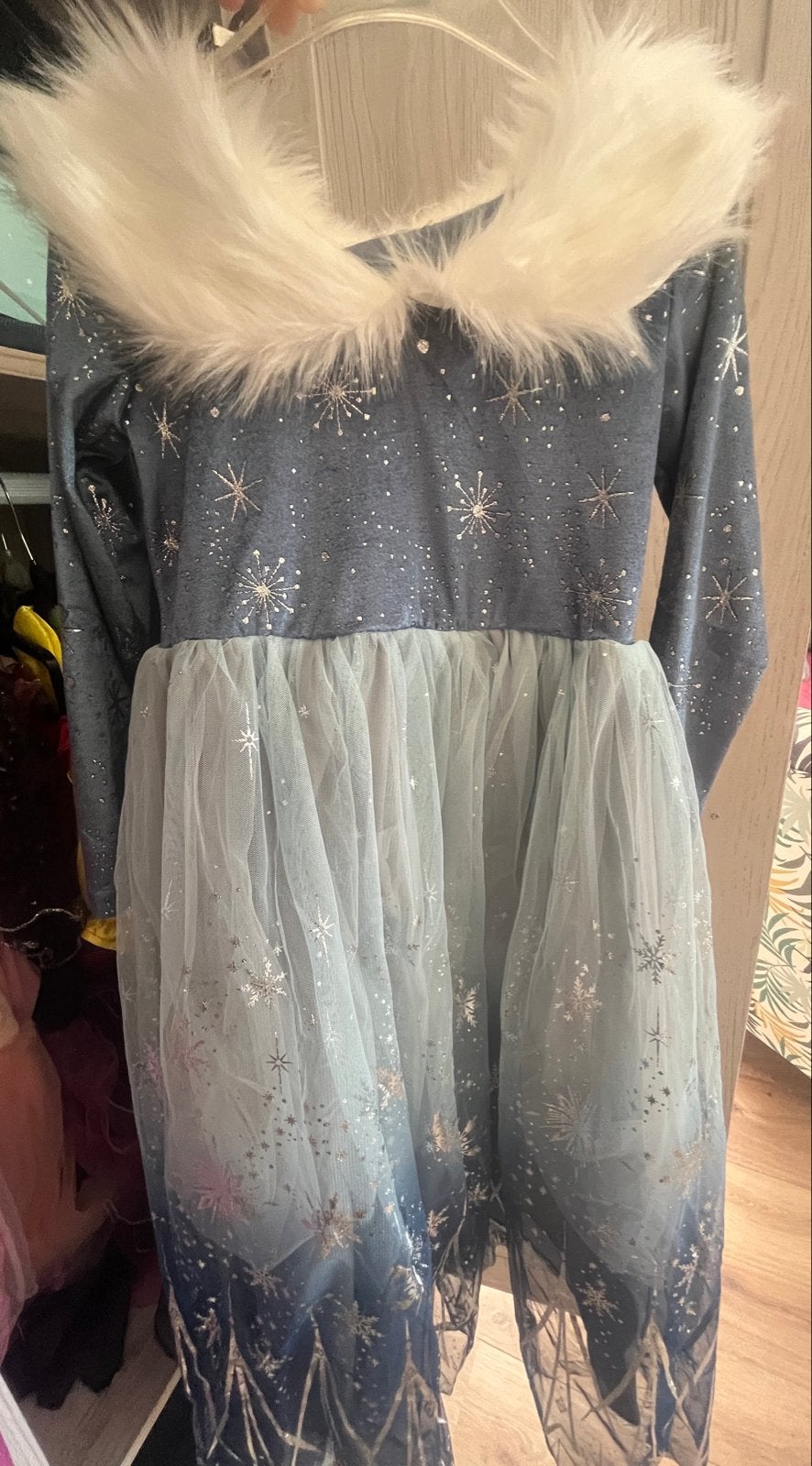 Elsa jurk Frozen met bontkraag122-128, Ophalen, Gebruikt, 122 t/m 128, Meisje