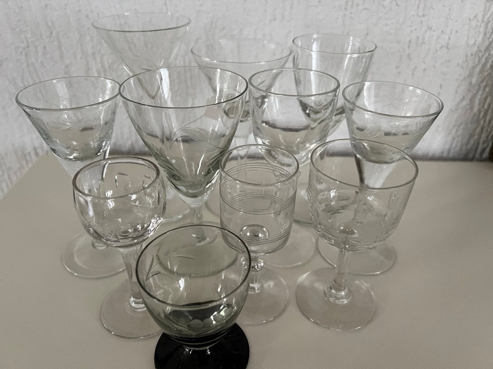 Set van 12 vintage borrel/ shot glaasjes met gravure, Antiek en Kunst, Ophalen of Verzenden