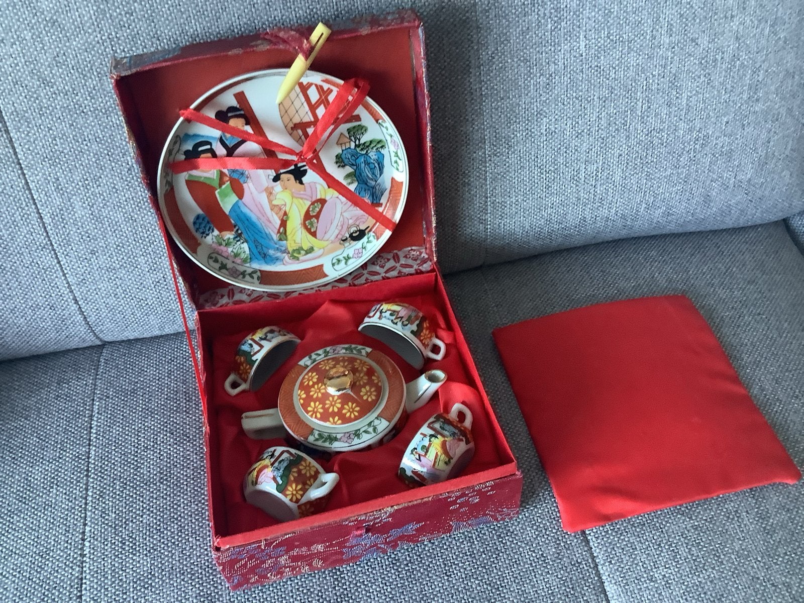 Miniatuur Japans theeservies in geschenkdoos, Ophalen of Verzenden