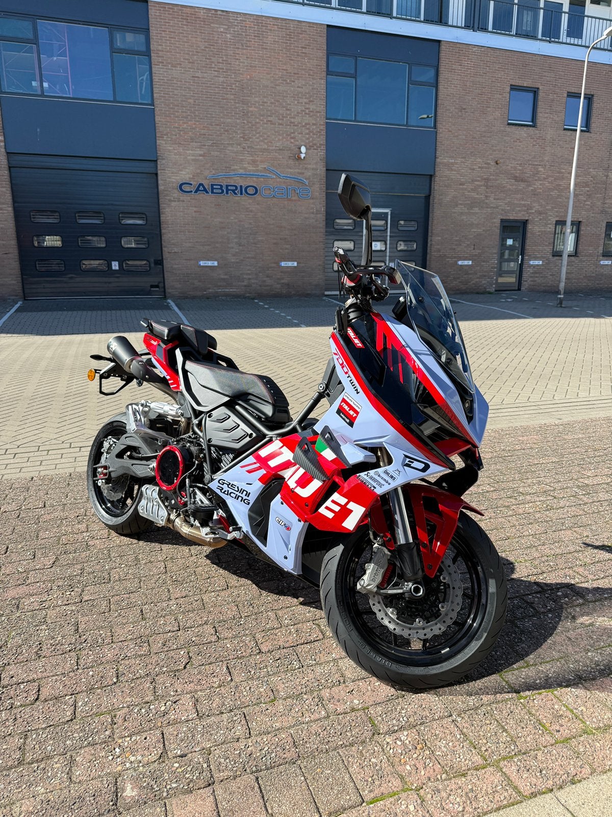 Italjet dragster 700 limited gresini edition, Ophalen
