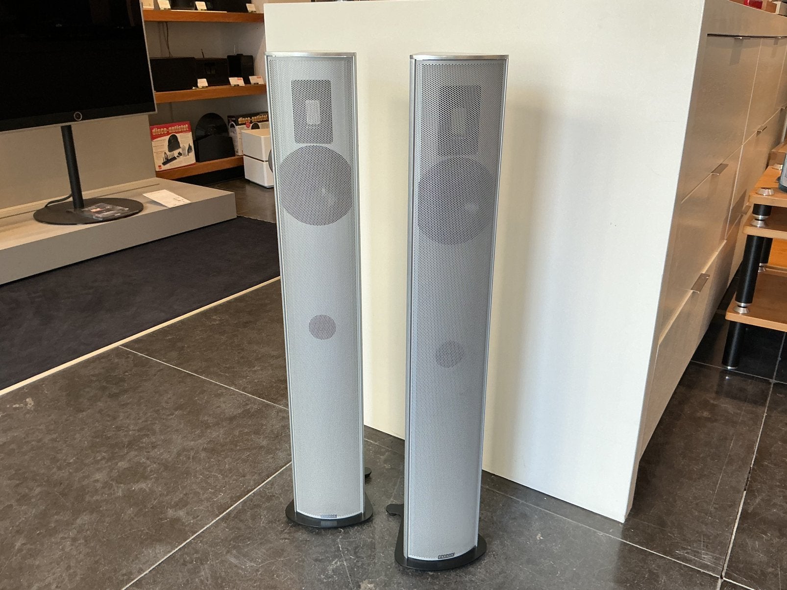 Piega P4L mk2 occasion set zilver, Audio, Tv en Foto, Ophalen, Zo goed als nieuw, Stereo speakers, Overige merken