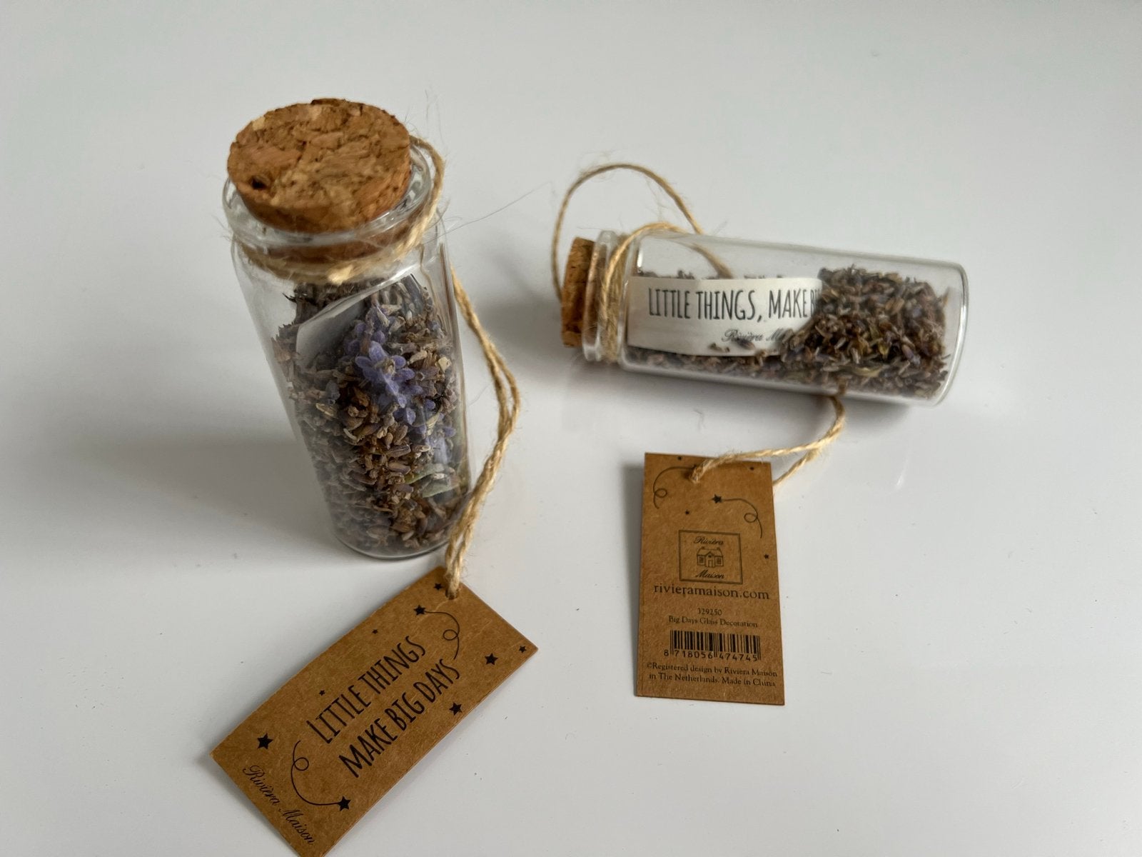 Rivièra Maison lavendel flesjes - set van 2, Huis en Inrichting, Ophalen of Verzenden, Glas, Paars, Landelijk