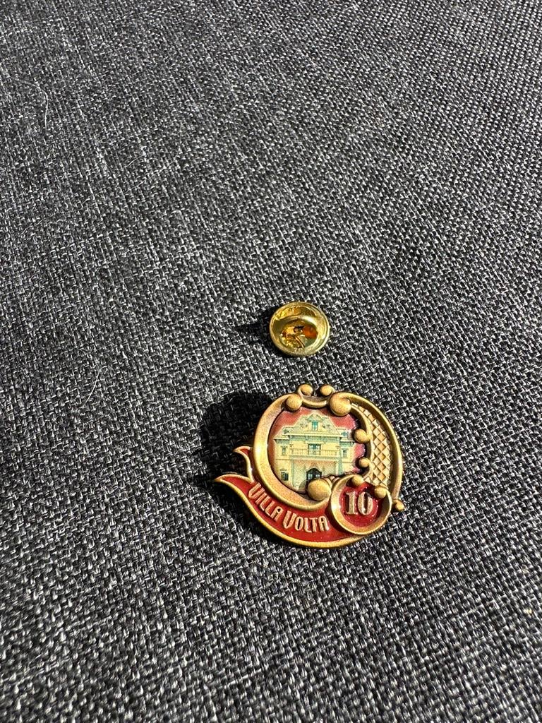 Vintage Villa Volta Efteling Pin Speldje, Verzamelen, Ophalen of Verzenden, Gebruikt, Overige onderwerpen, Speldje of Pin