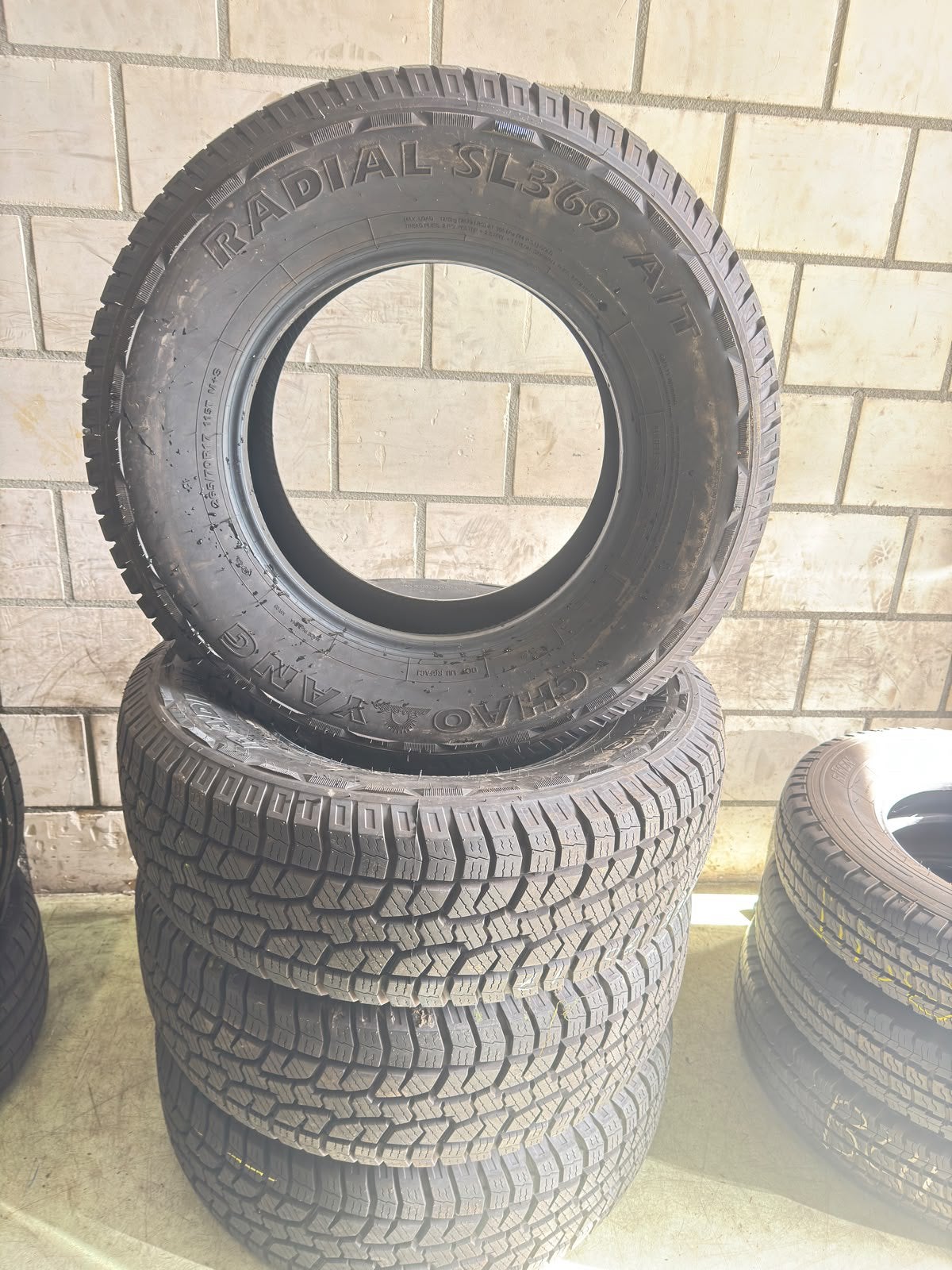 Radial SL369 265/70R17, Gebruikt, 17 inch, ., Band(en)
