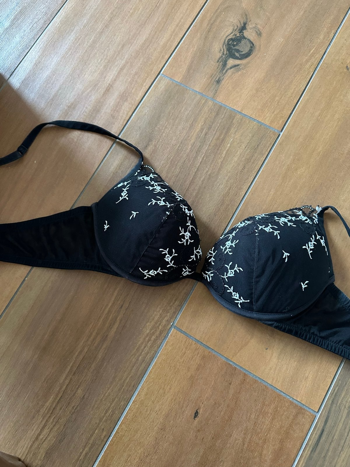 La Perla beha, zwart, maat 80C, paar keer gedragen, Kleding | Dames, Ophalen of Verzenden, Zwart, BH
