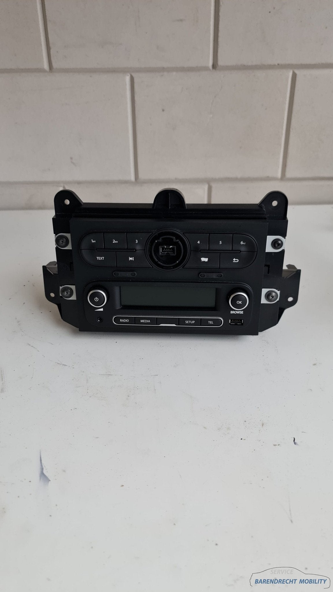 Renault Twingo III 3 Navigatie Systeem 281153690R Navi Nav M