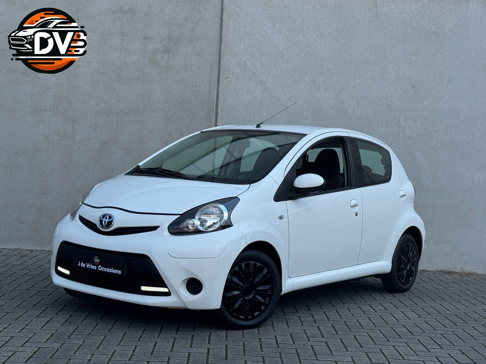 Toyota Aygo 1.0 VVT-i Aspiration AIRCO 5 DEURS NW APK ELEK P, Auto's, Voorwielaandrijving, Elektrische ramen, 4 stoelen, Origineel Nederlands