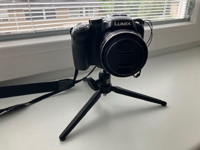 Panasonic digitale fotocamera DMC-FZ200, Audio, Tv en Foto, Fotocamera's Digitaal, Ophalen, Gebruikt, Panasonic, 12 megapixels
