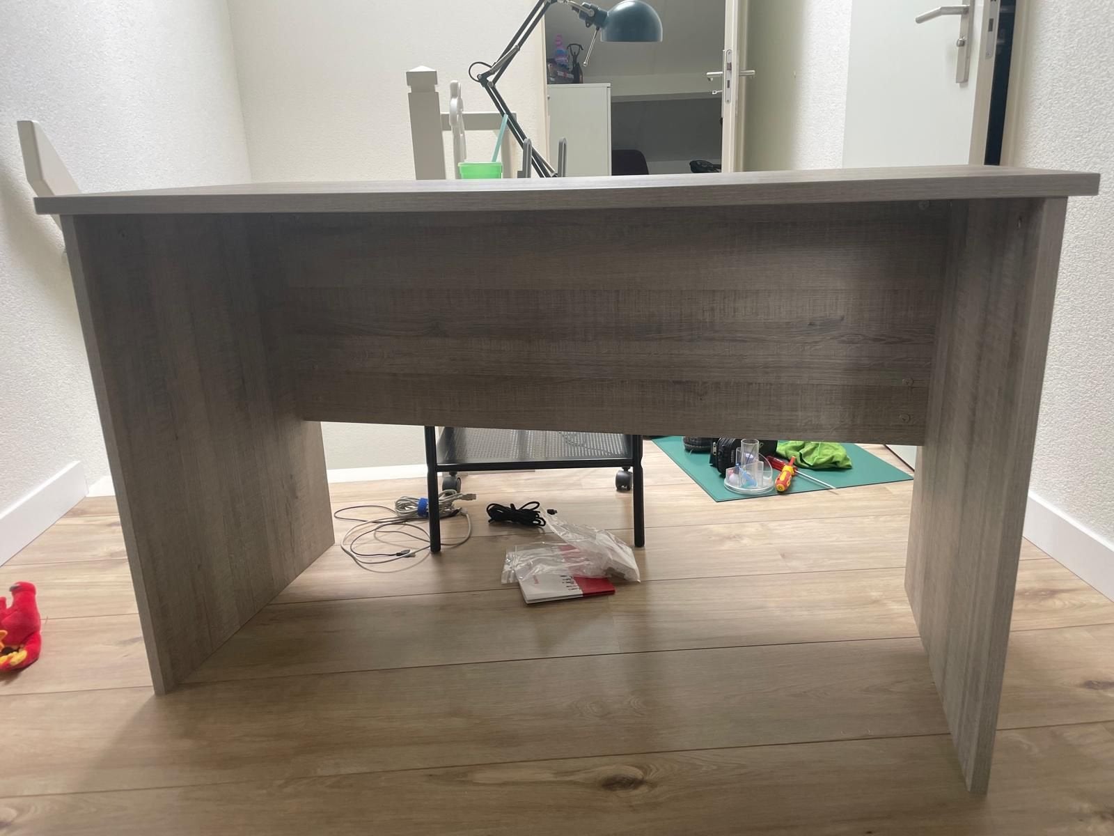 Bureau Pep Eiken (Beter Bed) - Zo goed als nieuw, Ophalen, Opbergruimte, Spaanplaat of MDF, Bruin