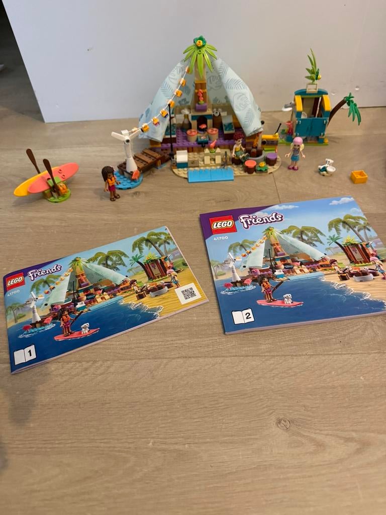 LEGO Friends 41700 - Strand glamping met boekje, Lego, Friends, Ophalen of Verzenden, Zo goed als nieuw