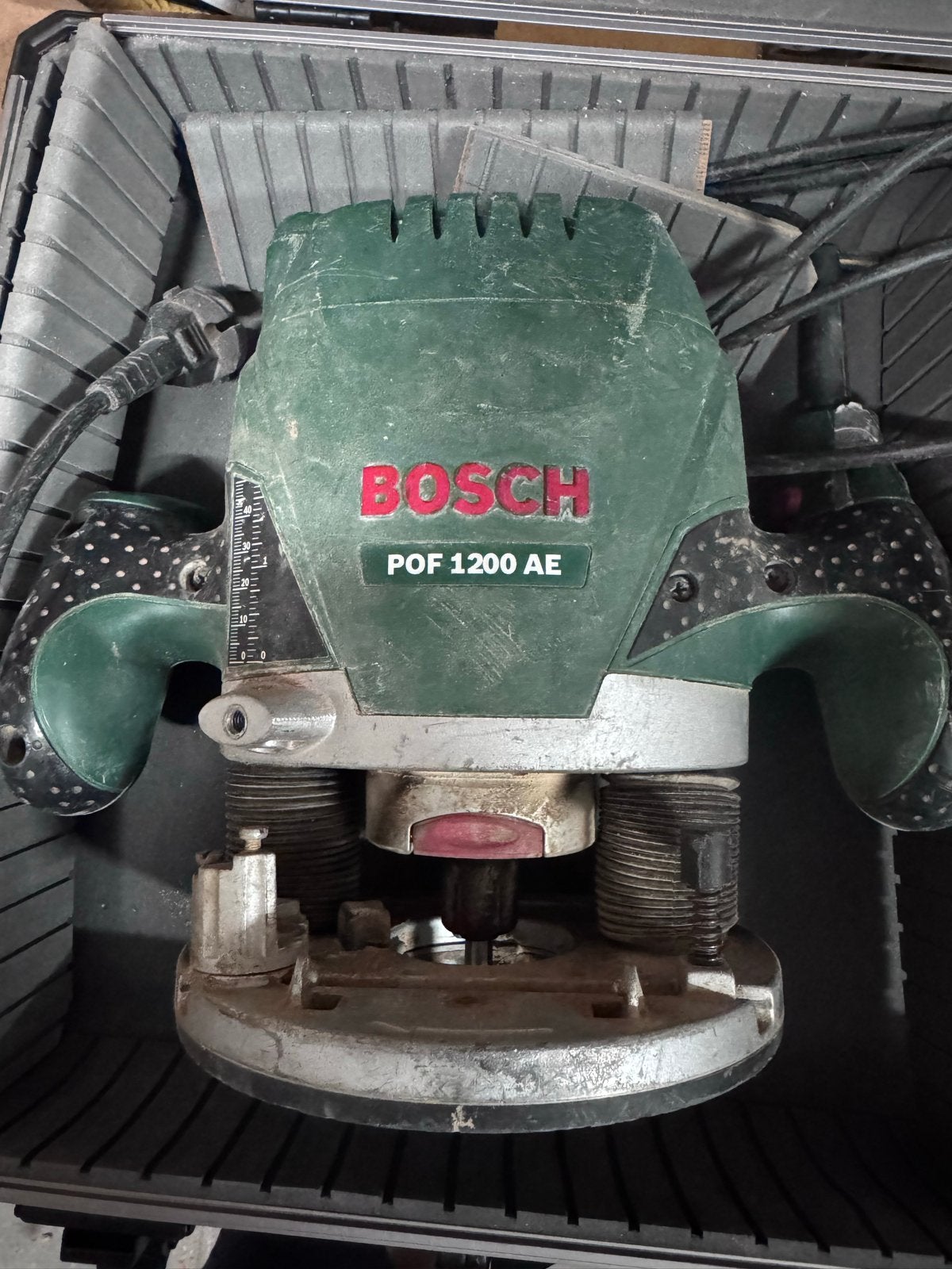 Bosch POF 1200 AE Bovenfrees - Gebruikt, Ophalen of Verzenden, Gebruikt, Elektrisch, Bovenfrees