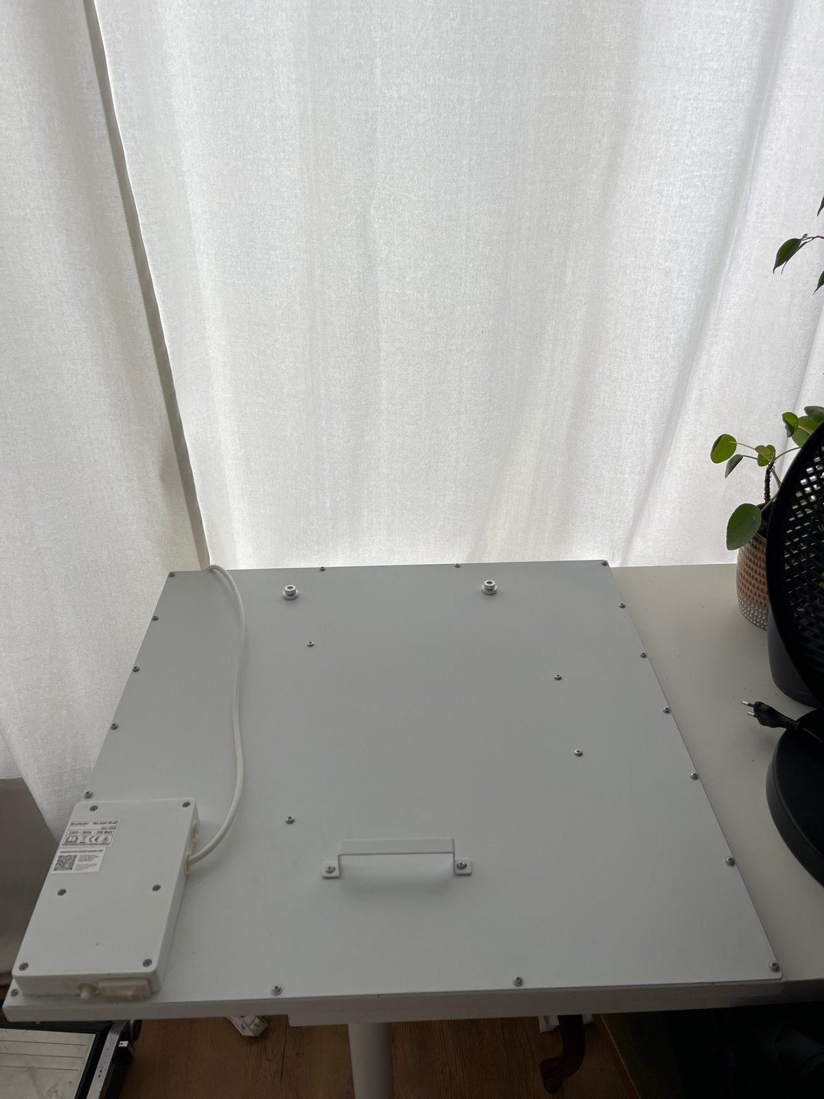 Eurom Mon Soleil 350 Wifi Infraroodpaneel - Zo goed als nieu, Ophalen, Minder dan 30 cm, Radiator, Minder dan 60 cm