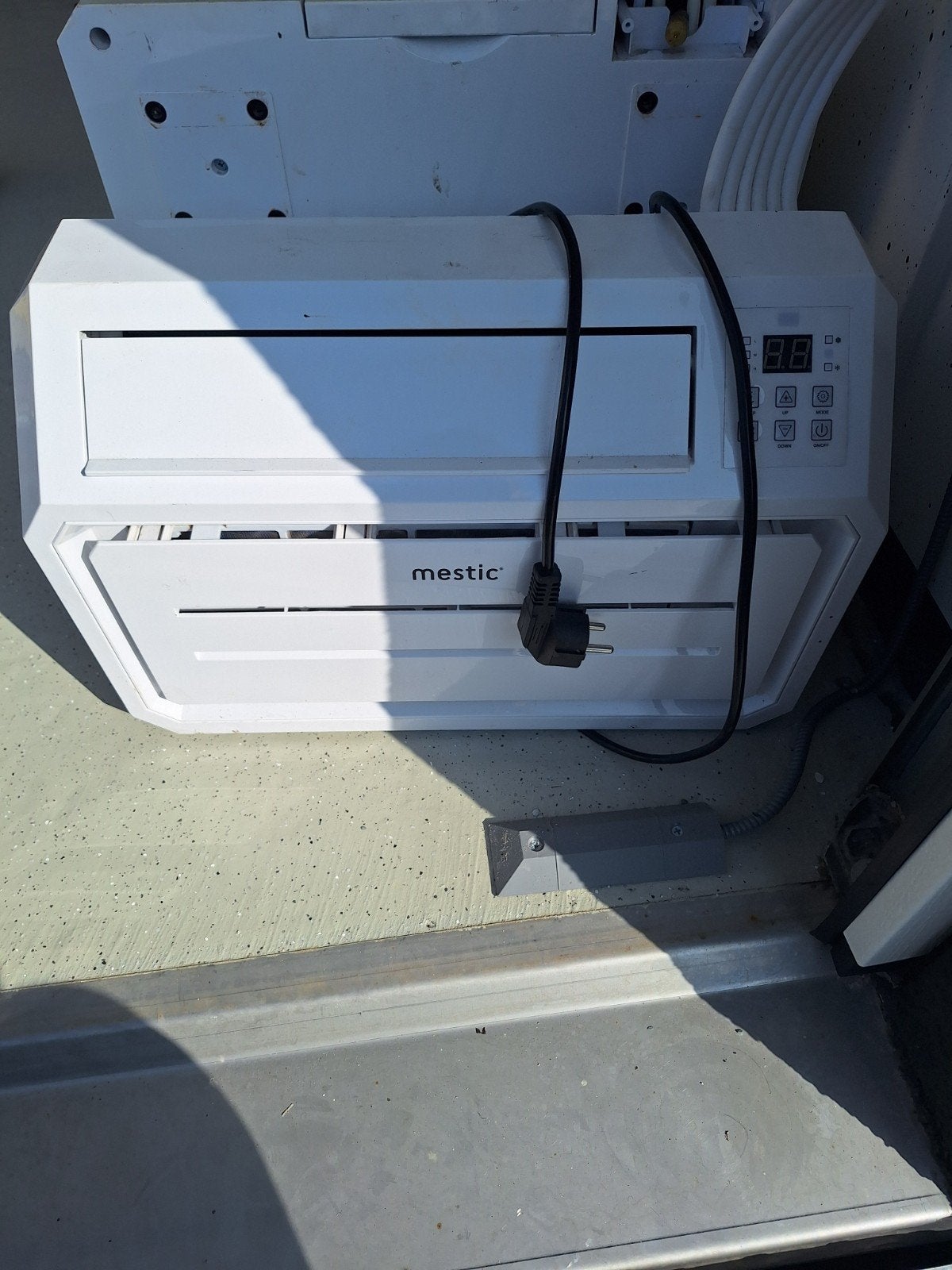 Mestic caravanairco, Ophalen, Gebruikt, Minder dan 60 m³, 3 snelheden of meer