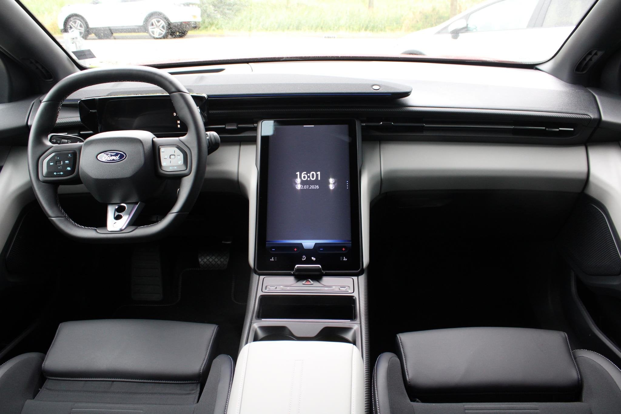 Ford Capri Extended Range AWD 79 kWh | Trekhaak Elektrisch W, Auto's, Ford, Automaat, Gebruikt, Overige modellen, Leder en Stof