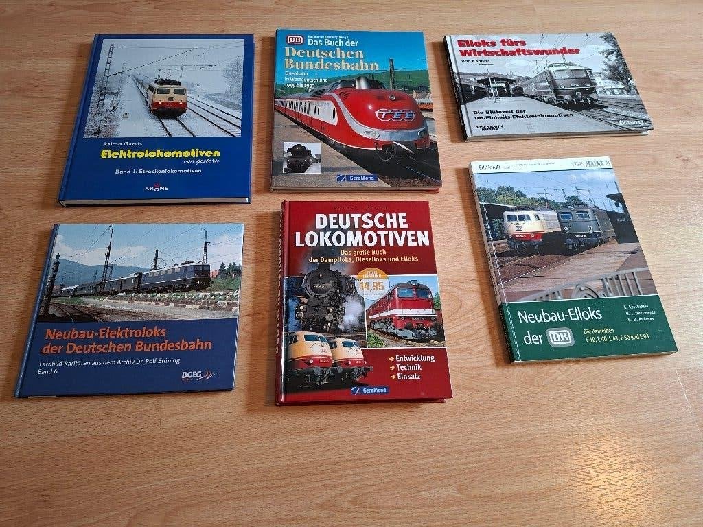 Verzameling treinenboeken, Overige merken, Locomotief, Gelijkstroom of Wisselstroom, Ophalen of Verzenden