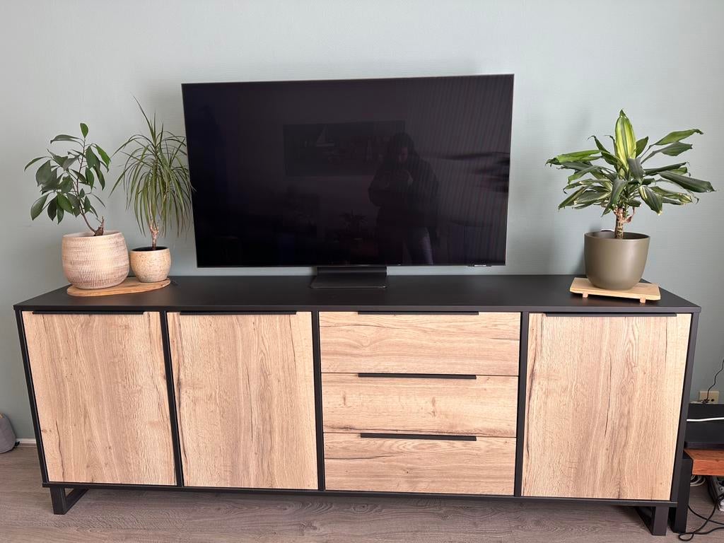 Mooi Dressoir van woonexpress 230x84x48 cm (BxHxD), Ophalen, Zo goed als nieuw, 25 tot 50 cm