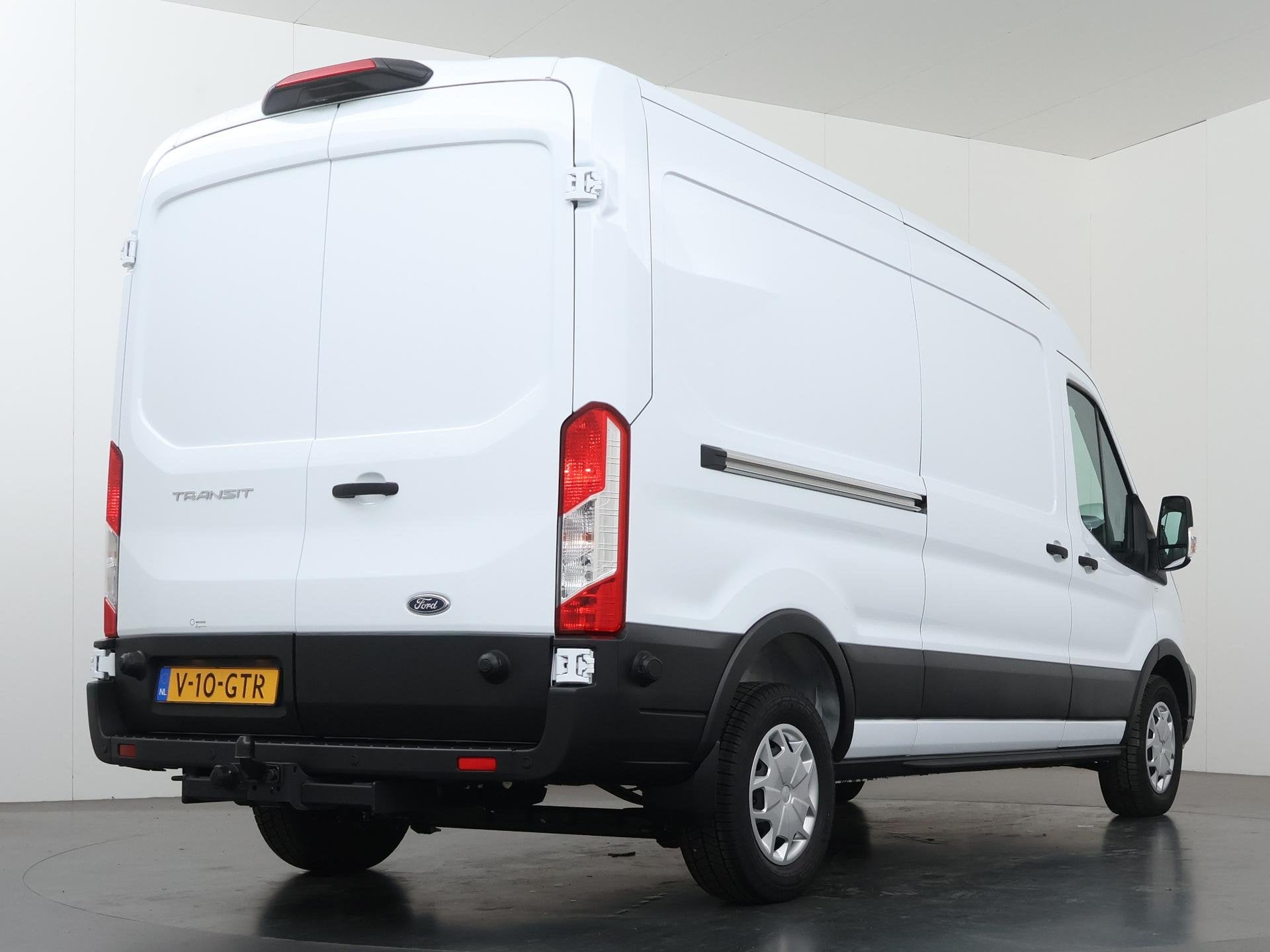 Ford Transit 350 | 2.0 TDCI | L3 H2 | TREND | TREKHAAK 2500, Auto's, Voorwielaandrijving, Dealer onderhouden, Stof, 4 cilinders
