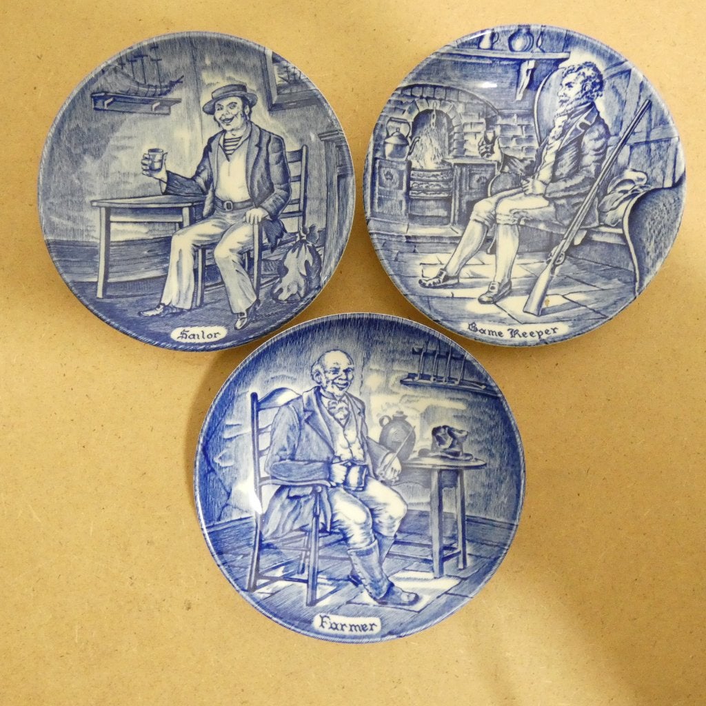 Wedgwood - 3 kleine (wand) bordjes [1155], Antiek en Kunst, Antiek | Porselein, Ophalen