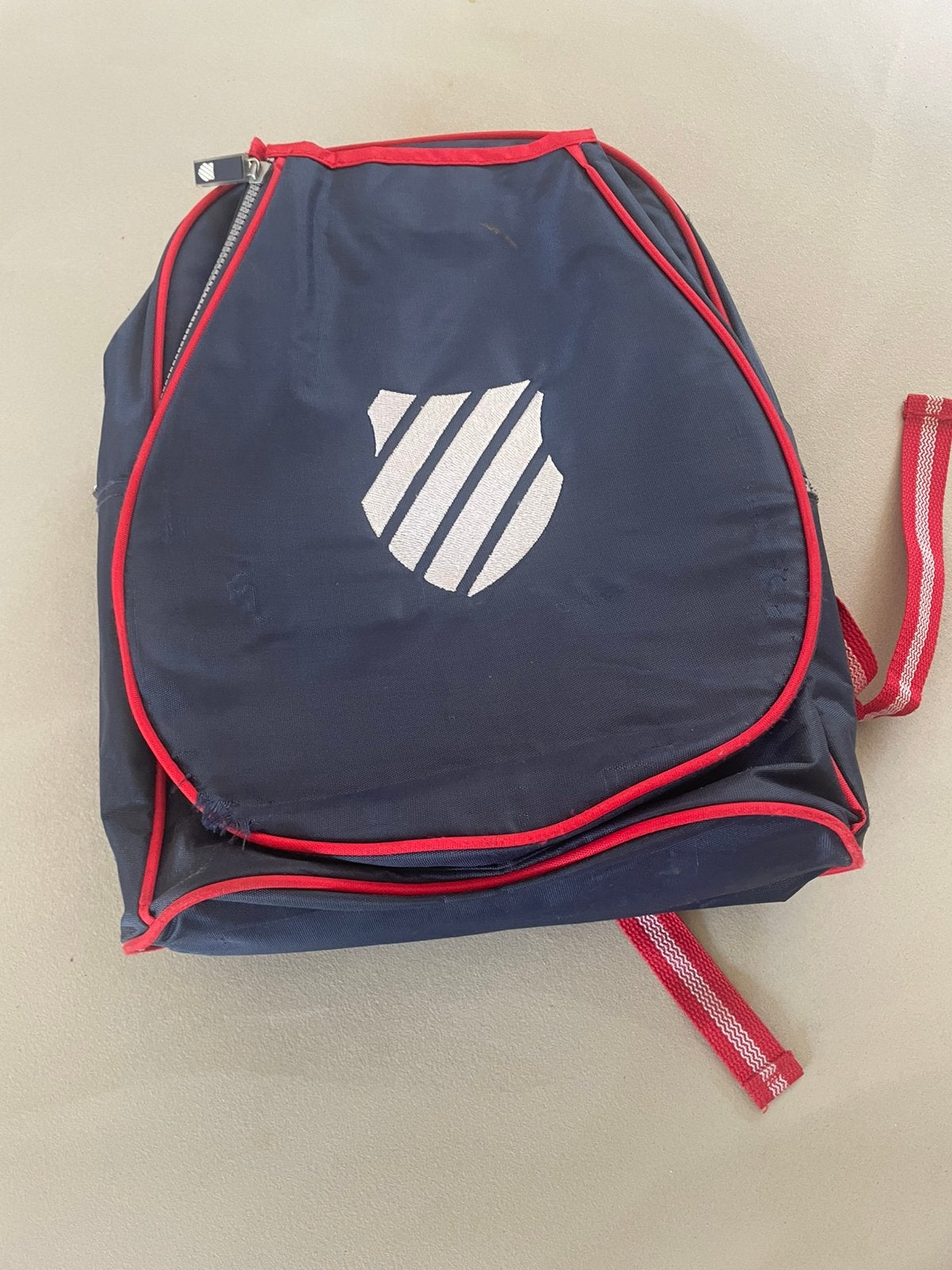 Kinder tennisrugzak K-swiss met racket, Ophalen of Verzenden, Zo goed als nieuw, Unisex kinderen