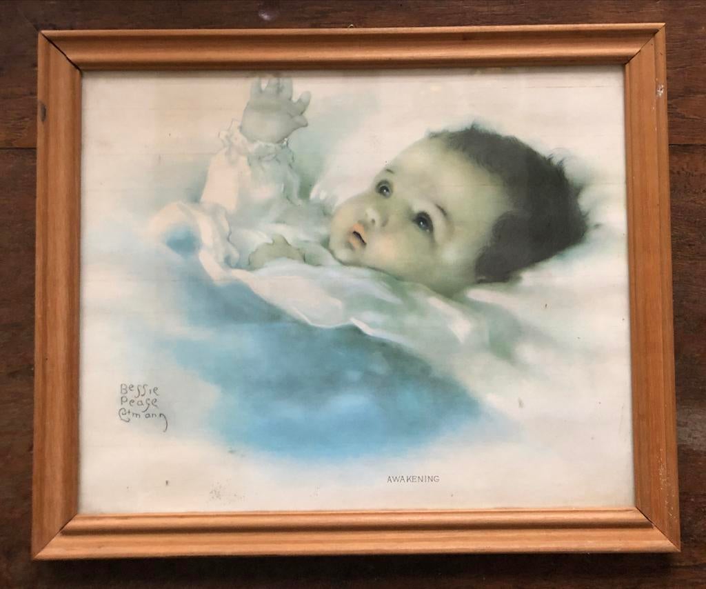 Vintage Bessie Pease Gutmann 'Awakening' Baby Print, Gebruikt, Ophalen of Verzenden, Voor 1940, Prent