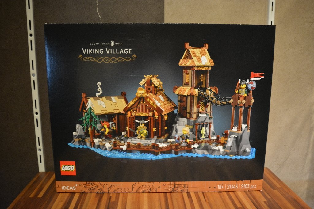 Lego Ideas 21343 I Vikingdorp Gloednieuw in doos Sealed, Lego, Nieuw, Ophalen of Verzenden, Ideas