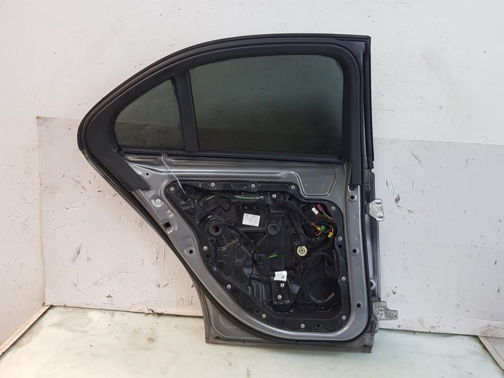 Portier Links Achter C-Klasse AMG (W205) 2016, Gebruikt, Mercedes-Benz AG, Mercedes-Benz, Mercedesstraße 120, Stuttgart 70372, , Duitsland