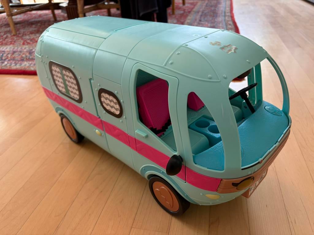 L.O.L Omg camper barbie camper, Ophalen, Gebruikt